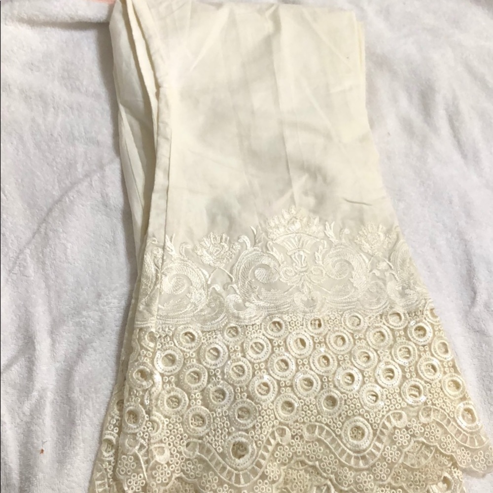 Bottom Medium Size